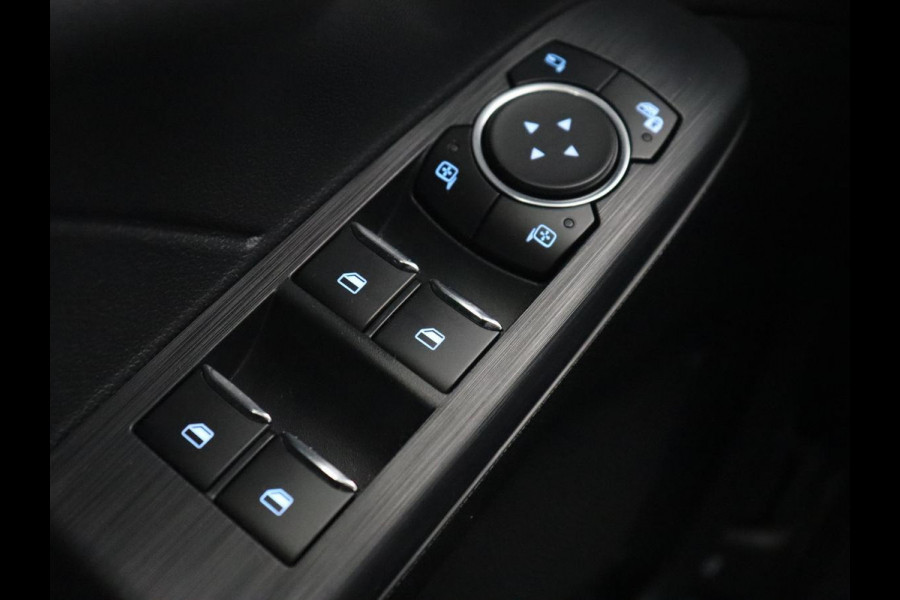 Ford Kuga 2.5 PHEV Vignale | Head-Up | Trekhaak | Adaptive cruise | Leder | 360 Camera | Stoelverwarming | Digital Cockpit | Carplay | Dodehoek detectie | Navigatie | Keyless | Achterbankverwarming | Plug In