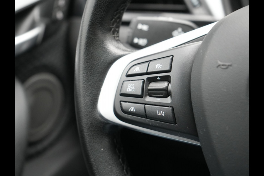 BMW X1 xDrive25e Executive Plug In Hybrid 222pk Dealer O.H PHEV | Trekhaak Afneembaar | Panodak | Adaptive Cruise | Stoelen Memory & Verwarmd |  Harman & Kardon | Apple Carplay | LED Koplampen | BMW X1 xDrive25e Executive Plug In Hybrid 222pk Dealer O.H PHEV | Trekhaak Afneembaar | Panodak | Adaptive Cruise | Stoelen Memory & Verwarmd |  Harman & Kardon | Apple Carplay | LED Koplampen |