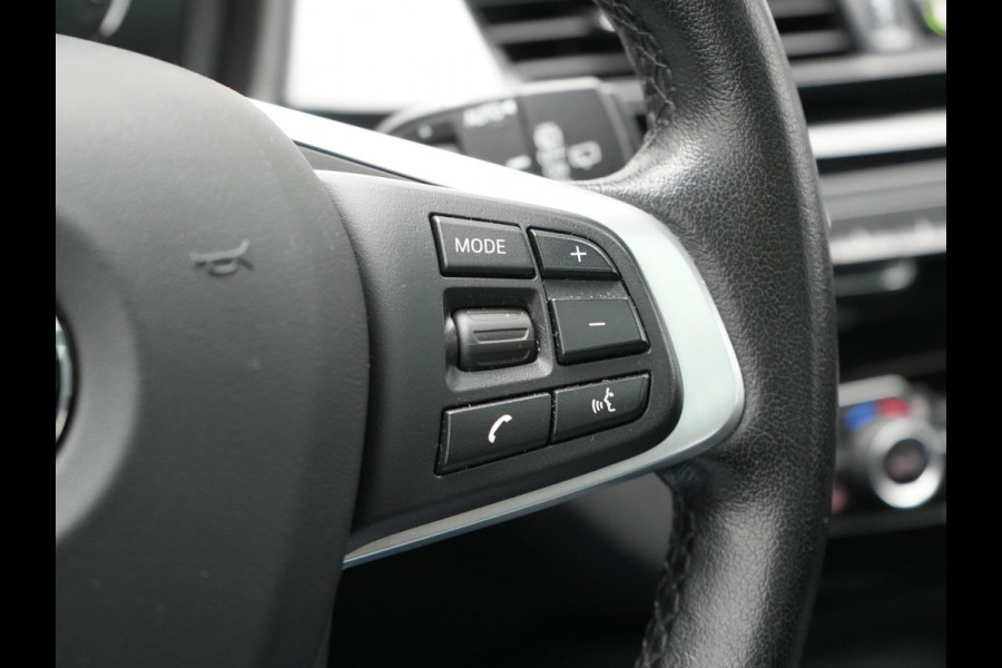 BMW X1 xDrive25e Executive Plug In Hybrid 222pk Dealer O.H PHEV | Trekhaak Afneembaar | Panodak | Adaptive Cruise | Stoelen Memory & Verwarmd |  Harman & Kardon | Apple Carplay | LED Koplampen | BMW X1 xDrive25e Executive Plug In Hybrid 222pk Dealer O.H PHEV | Trekhaak Afneembaar | Panodak | Adaptive Cruise | Stoelen Memory & Verwarmd |  Harman & Kardon | Apple Carplay | LED Koplampen |