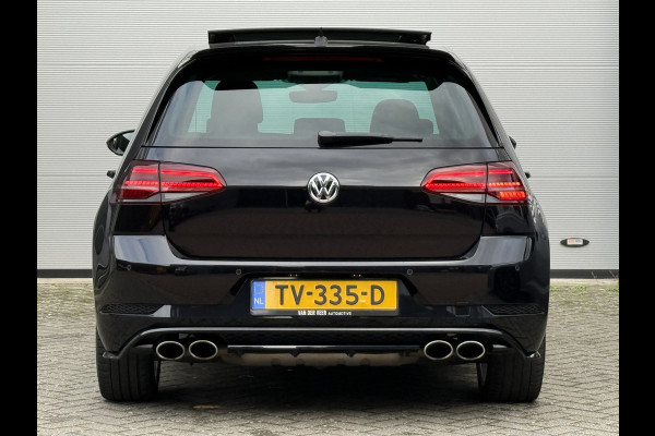 Volkswagen Golf 1.5 TSI Highline Business R | Apple Carplay | Panoramadak | ACC