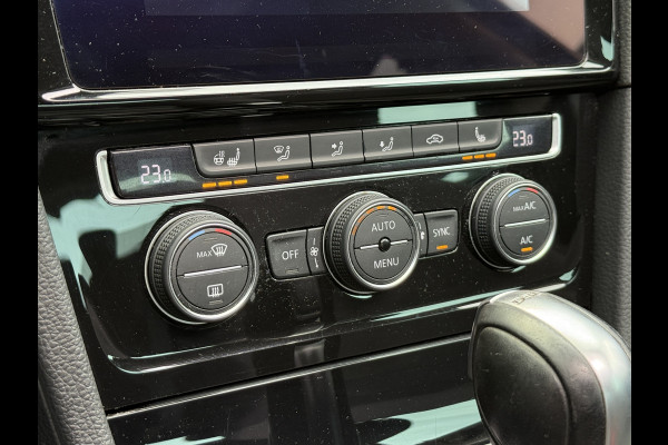Volkswagen Golf 1.5 TSI Highline Business R | Apple Carplay | Panoramadak | ACC