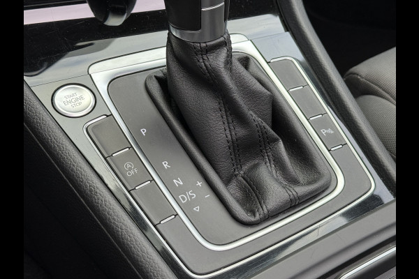 Volkswagen Golf 1.5 TSI Highline Business R | Apple Carplay | Panoramadak | ACC