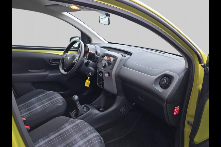 Peugeot 108 1.0 e-VTi Active Airco en Bluethooth