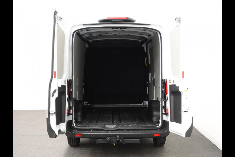 Ford Transit 310 2.0 TDCI L2H2 Trend Automaat Airco Navigatie Bluetooth Camera Cruise Control Trekhaak