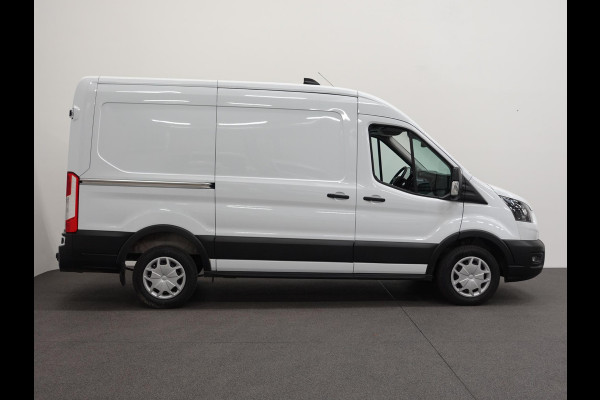 Ford Transit 310 2.0 TDCI L2H2 Trend Automaat Airco Navigatie Bluetooth Camera Cruise Control Trekhaak