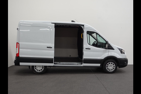Ford Transit 310 2.0 TDCI L2H2 Trend Automaat Airco Navigatie Bluetooth Camera Cruise Control Trekhaak