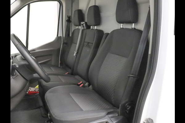 Ford Transit 310 2.0 TDCI L2H2 Trend Automaat Airco Navigatie Bluetooth Camera Cruise Control Trekhaak