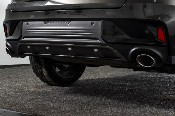 Lynk & Co 01 1.5 PHEV 261PK MY23 | Donkere hemel | 360 Camera | 7.4 kWh Boordlader | S/K-panodak | Adapt. Cruise | Memory | Elek. klep | LM 20" | 8551