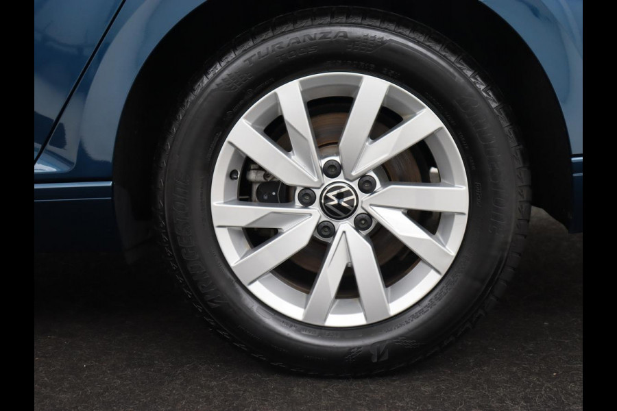 Volkswagen Passat 1.5 TSI Business | Stoelverwarming | Carplay | Trekhaak | Camera | Virtual Cockpit | Navigatie | Smartphone Entry | Adaptive cruise | Full LED Volkswagen Passat 1.5 TSI Business | Stoelverwarming | Carplay | Trekhaak | Camera | Virtual Cockpit | Navigatie | Smartphone Entry | Adaptive cruise | Full LED