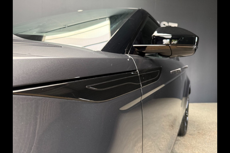 Land Rover Range Rover Evoque P300/P270e SE Dynamic/pano schuifdak/Carpathian Grey/5jr garantie Land Rover Range Rover Evoque P300/P270e SE Dynamic/pano schuifdak/Carpathian Grey/5jr garantie