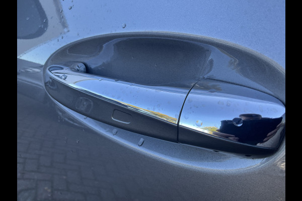 Mercedes-Benz GLA 180 Aut7 Solution AMG Pano.dak Stoel elctr+verw. Carplay Camera Business Mercedes-Benz GLA 180 Aut7 Solution AMG Pano.dak Stoel elctr+verw. Carplay Camera Business