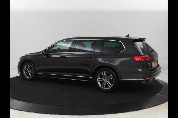 Volkswagen Passat 1.5 TSI Elegance Business R | Leder/Alcantara | Stoelverwarming | Trekhaak | Adaptive cruise | Matrix LED | Keyless | Carplay | Navigatie | Virtual Cockpit | Parkeerhulp | R Line