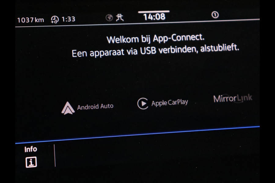 Volkswagen Passat 1.5 TSI Elegance Business R | Leder/Alcantara | Stoelverwarming | Trekhaak | Adaptive cruise | Matrix LED | Keyless | Carplay | Navigatie | Virtual Cockpit | Parkeerhulp | R Line