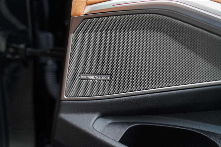 BMW 3-serie 330e xDrive M-pakket | BMW LED | Adaptieve Cruise | Camera | Harman/Kardon | Carbon | Driving Assistant | Active Guard BMW 3-serie 330e xDrive M-pakket | BMW LED | Adaptieve Cruise | Camera | Harman/Kardon | Carbon | Driving Assistant | Active Guard