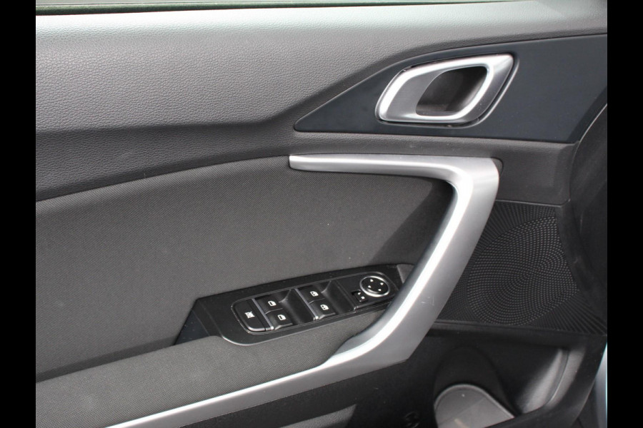 Kia Xceed 1.0 T-GDi 120pk ComfortLine | Camera | Navigatie | Apple Carplay/Android Auto | Climate Control | Cruise control | Lichtmetalen velgen