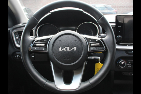 Kia Xceed 1.0 T-GDi 120pk ComfortLine | Camera | Navigatie | Apple Carplay/Android Auto | Climate Control | Cruise control | Lichtmetalen velgen