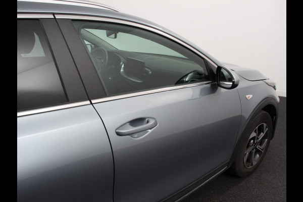 Kia Xceed 1.0 T-GDi 120pk ComfortLine | Camera | Navigatie | Apple Carplay/Android Auto | Climate Control | Cruise control | Lichtmetalen velgen