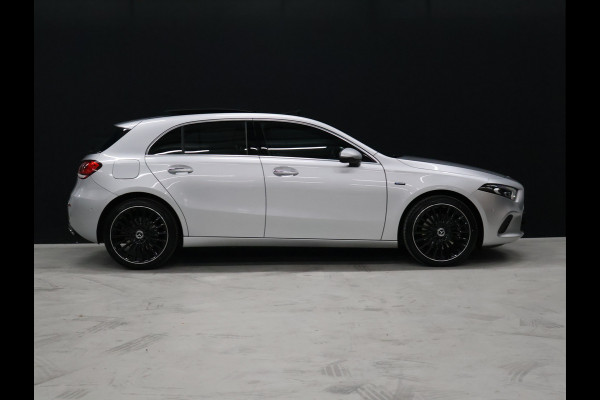 Mercedes-Benz A-Klasse 250 e Business Solution Luxury Limited [SCHUIFKANTELDAK, MEMORY SEATS, APPLE CARPLAY, ANDROID, BURMESTER SOUND, CAMERA, VOL LEDER, CRUISE, CLIMATE, NIEUWSTAAT]