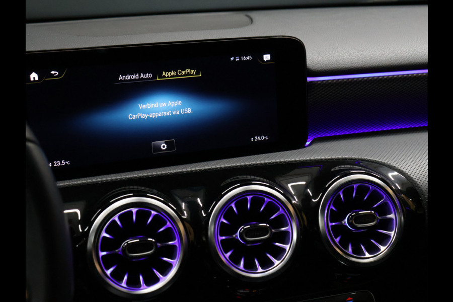 Mercedes-Benz A-Klasse 250 e Business Solution Luxury Limited [SCHUIFKANTELDAK, MEMORY SEATS, APPLE CARPLAY, ANDROID, BURMESTER SOUND, CAMERA, VOL LEDER, CRUISE, CLIMATE, NIEUWSTAAT]