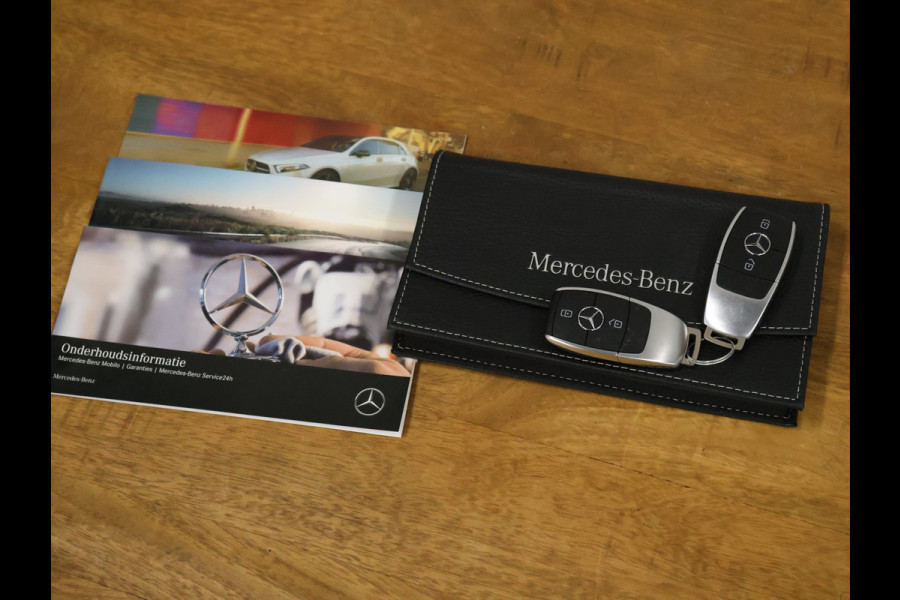 Mercedes-Benz A-Klasse 250 e Business Solution Luxury Limited [SCHUIFKANTELDAK, MEMORY SEATS, APPLE CARPLAY, ANDROID, BURMESTER SOUND, CAMERA, VOL LEDER, CRUISE, CLIMATE, NIEUWSTAAT]