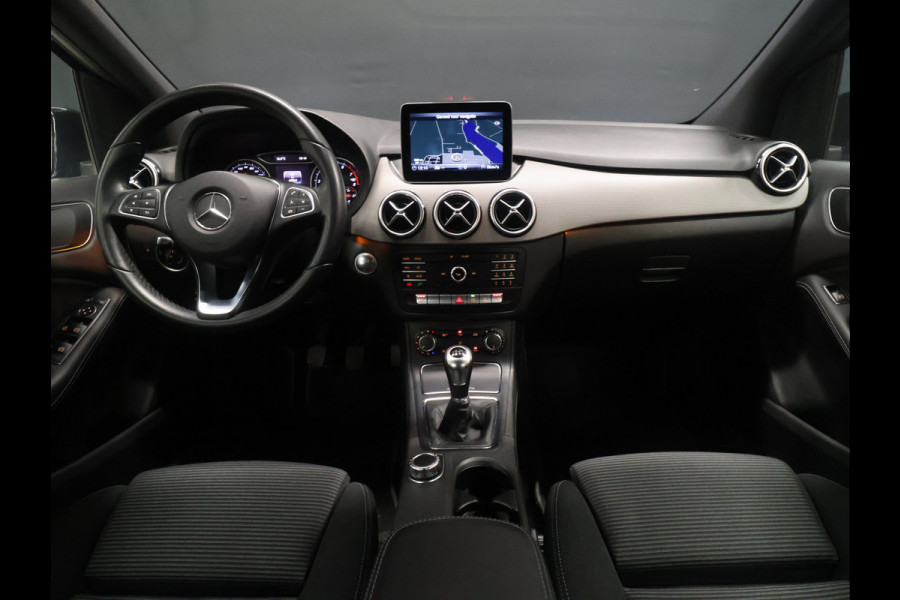 Mercedes-Benz B-Klasse 180 Blue Efficiency Business [TREKHAAK, CAMERA, PDC V+A, STOELVERWARMING, 6-BAK, BLUETOOTH, CRUISE, NIEUWSTAAT]