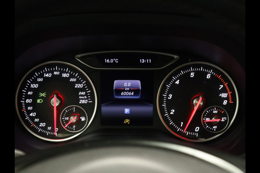 Mercedes-Benz B-Klasse 180 Blue Efficiency Business [TREKHAAK, CAMERA, PDC V+A, STOELVERWARMING, 6-BAK, BLUETOOTH, CRUISE, NIEUWSTAAT]