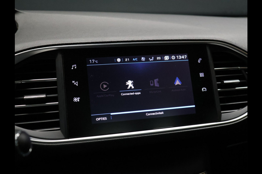 Peugeot 308 SW 1.2 PureTech Blue Lease Executive [PANORAMADAK, TREKHAAK, APPLE CARPLAY, ANDROID, PDC V+A, 6-BAK, CRUISE, LANE ASSIST, NIEUWSTAAT]