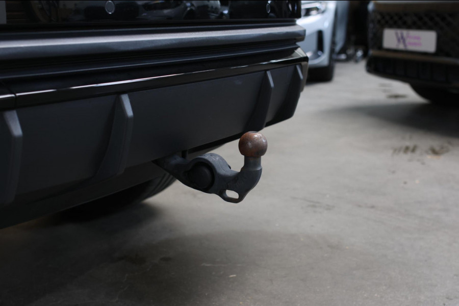 Audi Q3 Sportback 40 TFSI Quattro S-Line *Pano*Camera*Trekhaak*Elek. Stoelen* Audi Q3 Sportback 40 TFSI Quattro S-Line *Pano*Camera*Trekhaak*Elek. Stoelen*