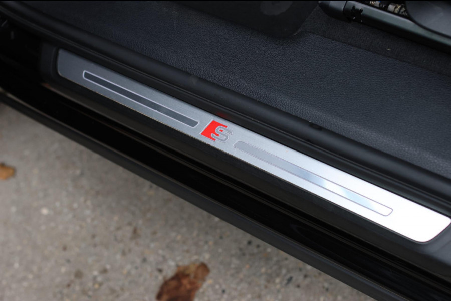 Audi Q3 Sportback 40 TFSI Quattro S-Line *Pano*Camera*Trekhaak*Elek. Stoelen* Audi Q3 Sportback 40 TFSI Quattro S-Line *Pano*Camera*Trekhaak*Elek. Stoelen*