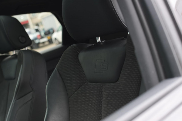 Audi Q3 Sportback 40 TFSI Quattro S-Line *Pano*Camera*Trekhaak*Elek. Stoelen* Audi Q3 Sportback 40 TFSI Quattro S-Line *Pano*Camera*Trekhaak*Elek. Stoelen*