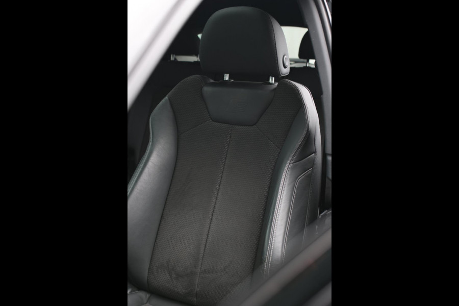 Audi Q3 Sportback 40 TFSI Quattro S-Line *Pano*Camera*Trekhaak*Elek. Stoelen* Audi Q3 Sportback 40 TFSI Quattro S-Line *Pano*Camera*Trekhaak*Elek. Stoelen*