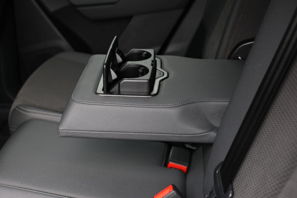 Audi Q3 Sportback 40 TFSI Quattro S-Line *Pano*Camera*Trekhaak*Elek. Stoelen* Audi Q3 Sportback 40 TFSI Quattro S-Line *Pano*Camera*Trekhaak*Elek. Stoelen*