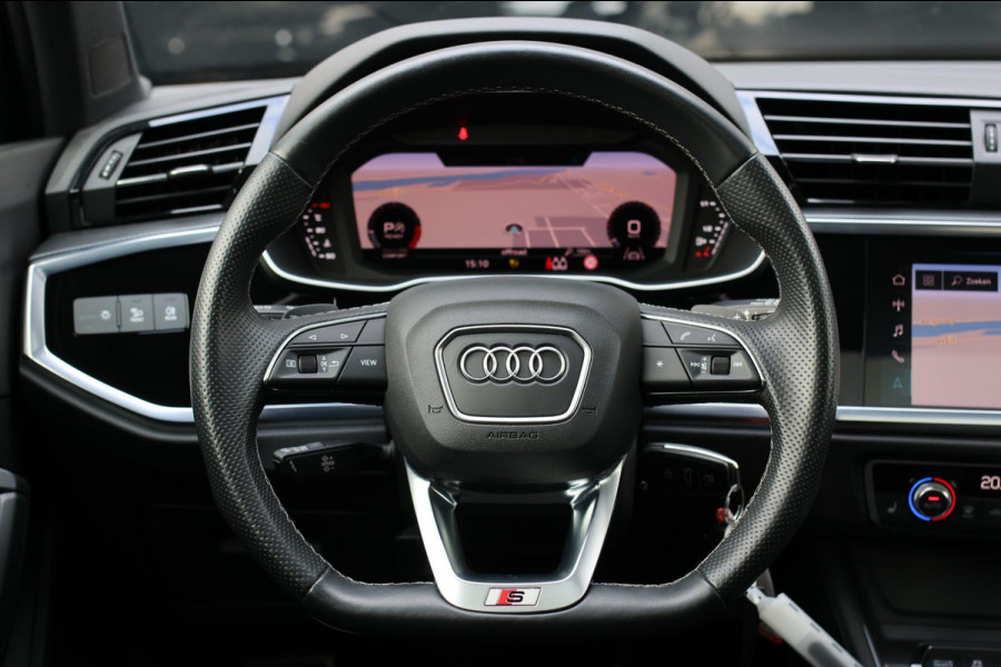 Audi Q3 Sportback 40 TFSI Quattro S-Line *Pano*Camera*Trekhaak*Elek. Stoelen* Audi Q3 Sportback 40 TFSI Quattro S-Line *Pano*Camera*Trekhaak*Elek. Stoelen*