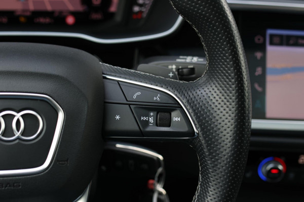 Audi Q3 Sportback 40 TFSI Quattro S-Line *Pano*Camera*Trekhaak*Elek. Stoelen* Audi Q3 Sportback 40 TFSI Quattro S-Line *Pano*Camera*Trekhaak*Elek. Stoelen*