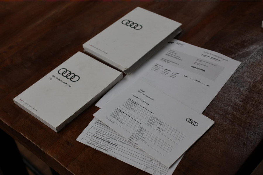 Audi Q3 Sportback 40 TFSI Quattro S-Line *Pano*Camera*Trekhaak*Elek. Stoelen* Audi Q3 Sportback 40 TFSI Quattro S-Line *Pano*Camera*Trekhaak*Elek. Stoelen*