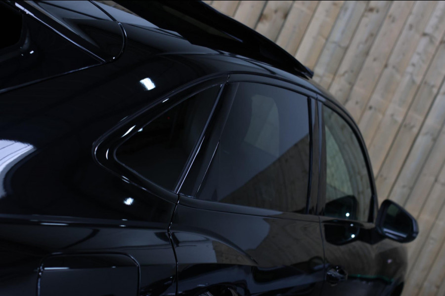 Audi Q3 Sportback 40 TFSI Quattro S-Line *Pano*Camera*Trekhaak*Elek. Stoelen* Audi Q3 Sportback 40 TFSI Quattro S-Line *Pano*Camera*Trekhaak*Elek. Stoelen*