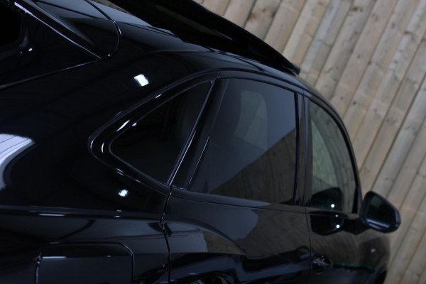 Audi Q3 Sportback 40 TFSI Quattro S-Line *Pano*Camera*Trekhaak*Elek. Stoelen* Audi Q3 Sportback 40 TFSI Quattro S-Line *Pano*Camera*Trekhaak*Elek. Stoelen*