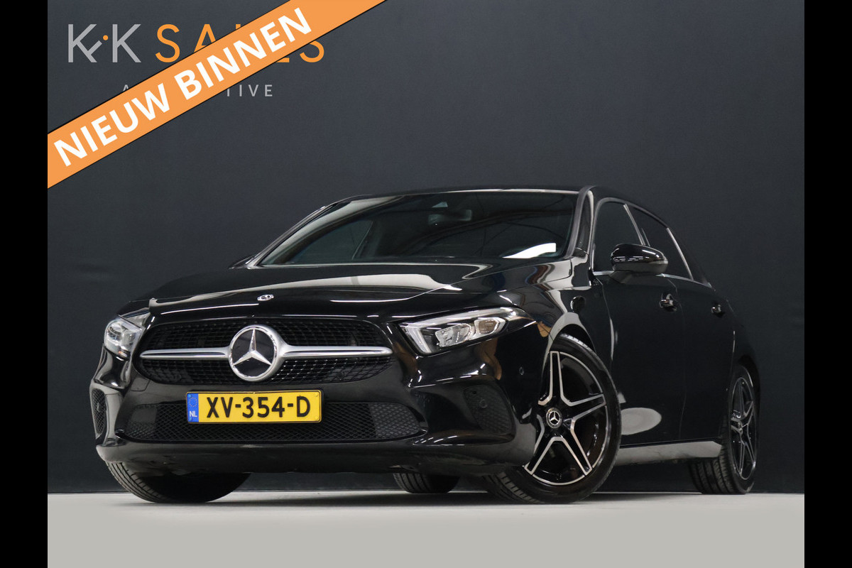 Mercedes-Benz A-Klasse 180 Sport [DIGITAL DASHBOARD, CAMERA, HALF LEDER, STOELVERWARMING, PDC V+A, BLUETOOTH, CRUISE, CLIMATE, NIEUWSTAAT]
