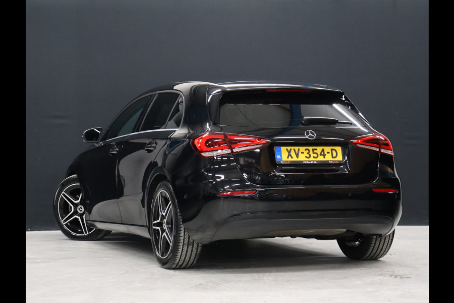 Mercedes-Benz A-Klasse 180 Sport [DIGITAL DASHBOARD, CAMERA, HALF LEDER, STOELVERWARMING, PDC V+A, BLUETOOTH, CRUISE, CLIMATE, NIEUWSTAAT]