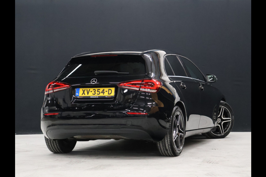 Mercedes-Benz A-Klasse 180 Sport [DIGITAL DASHBOARD, CAMERA, HALF LEDER, STOELVERWARMING, PDC V+A, BLUETOOTH, CRUISE, CLIMATE, NIEUWSTAAT]