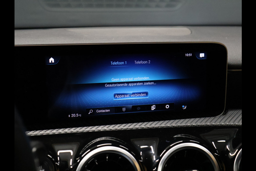 Mercedes-Benz A-Klasse 180 Sport [DIGITAL DASHBOARD, CAMERA, HALF LEDER, STOELVERWARMING, PDC V+A, BLUETOOTH, CRUISE, CLIMATE, NIEUWSTAAT]