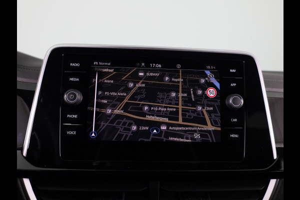 Volkswagen T-Roc 1.5 TSI R-Line 150 PK DSG | Navigatie | Trekhaak afneembaar | ErgoActive Stoel Pakket | Parkeercamera |