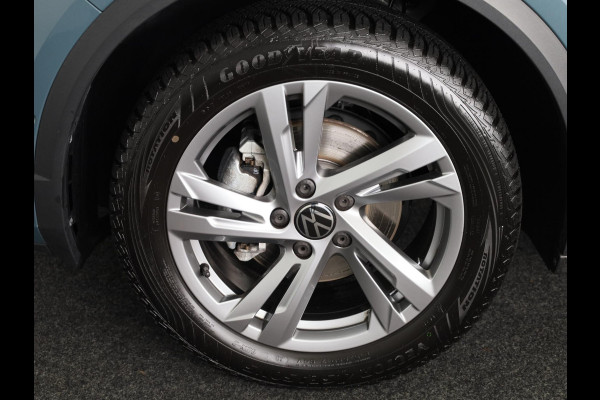 Volkswagen T-Roc 1.5 TSI R-Line 150 PK DSG | Navigatie | Trekhaak afneembaar | ErgoActive Stoel Pakket | Parkeercamera |