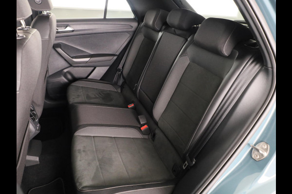 Volkswagen T-Roc 1.5 TSI R-Line 150 PK DSG | Navigatie | Trekhaak afneembaar | ErgoActive Stoel Pakket | Parkeercamera |