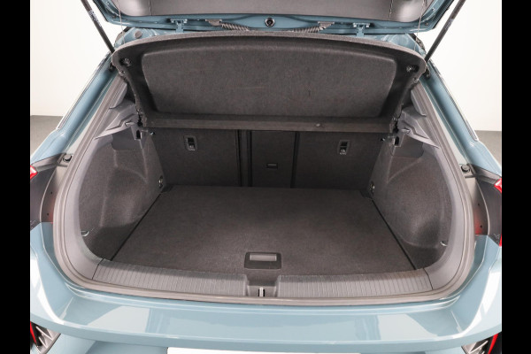 Volkswagen T-Roc 1.5 TSI R-Line 150 PK DSG | Navigatie | Trekhaak afneembaar | ErgoActive Stoel Pakket | Parkeercamera |