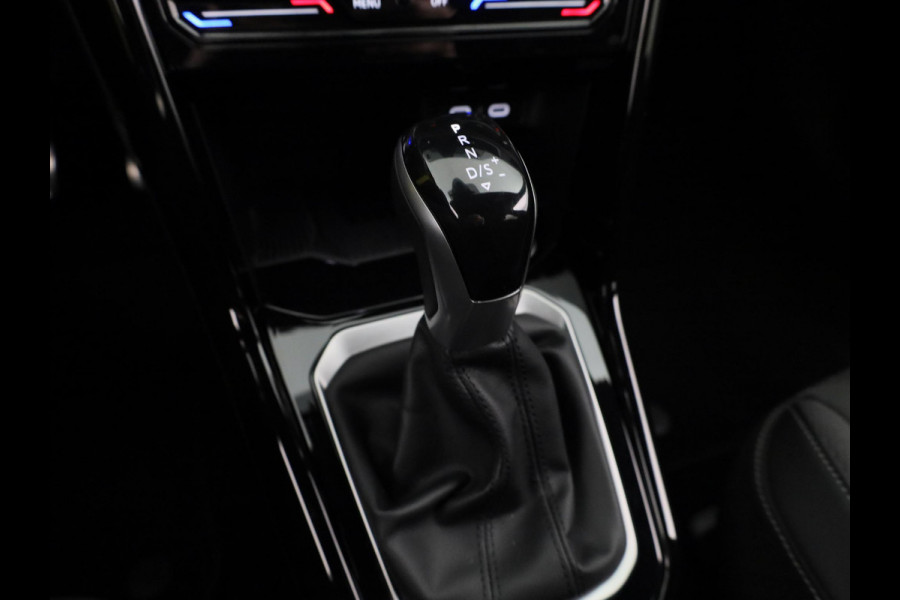 Volkswagen T-Roc 1.5 TSI R-Line 150 PK DSG | Navigatie | Trekhaak afneembaar | ErgoActive Stoel Pakket | Parkeercamera |