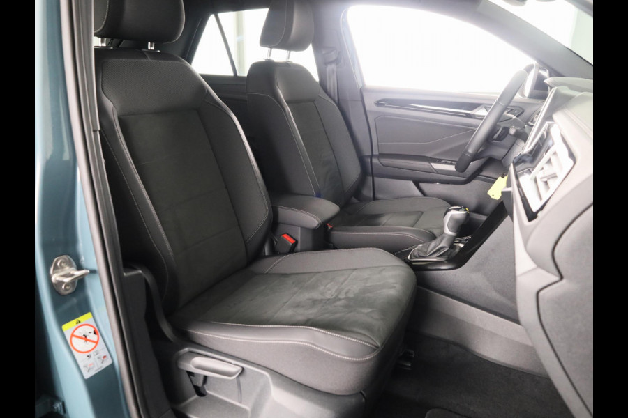 Volkswagen T-Roc 1.5 TSI R-Line 150 PK DSG | Navigatie | Trekhaak afneembaar | ErgoActive Stoel Pakket | Parkeercamera |