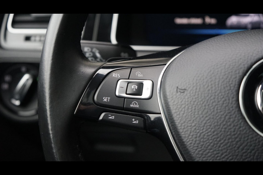 Volkswagen Golf 1.4 TSI Highline AUTOMAAT-ACC-KEYLESS-LEDER-PANORAMA-PDC-VIRTUEEL-STOELVERWARMING