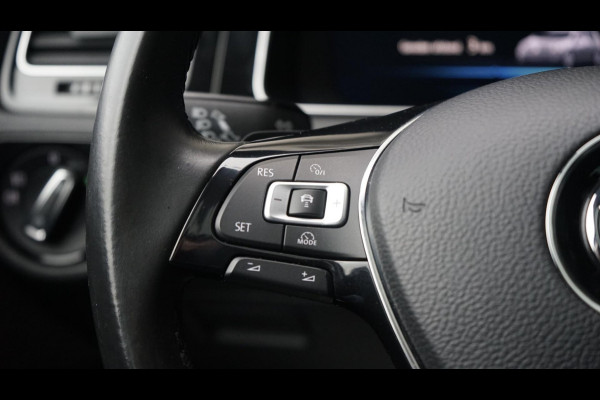Volkswagen Golf 1.4 TSI Highline AUTOMAAT-ACC-KEYLESS-LEDER-PANORAMA-PDC-VIRTUEEL-STOELVERWARMING