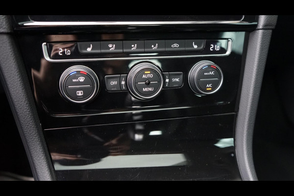 Volkswagen Golf 1.4 TSI Highline AUTOMAAT-ACC-KEYLESS-LEDER-PANORAMA-PDC-VIRTUEEL-STOELVERWARMING